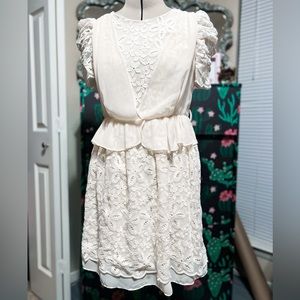 Cute embroidered dress. Cream and off white. Great condition. Zip up. REG $112